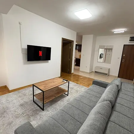 Center Apartment-modern,familyheaven,bus Station * Skopje