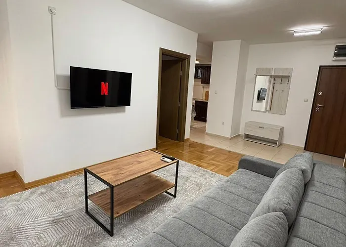 Center Apartment-modern,familyheaven,bus Station * Skopje