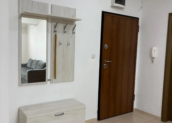 Center Apartment-modern,familyheaven,bus Station Apartament